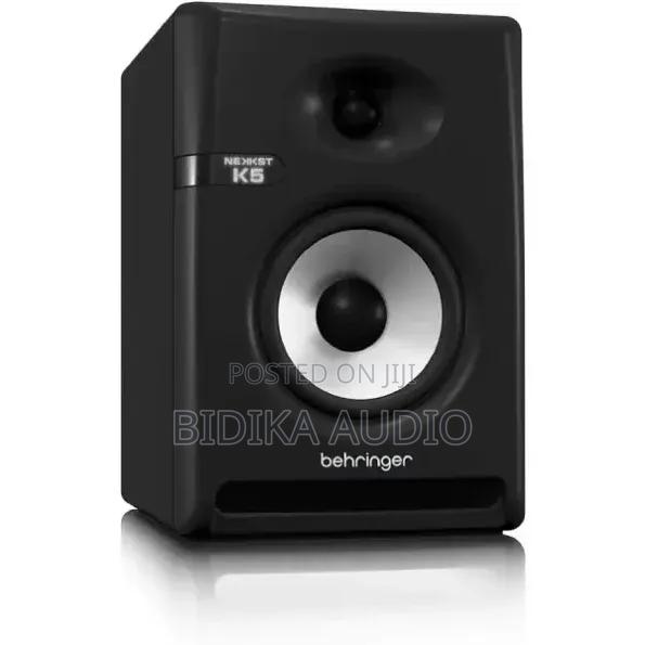 Behringer NEKKST Monitor