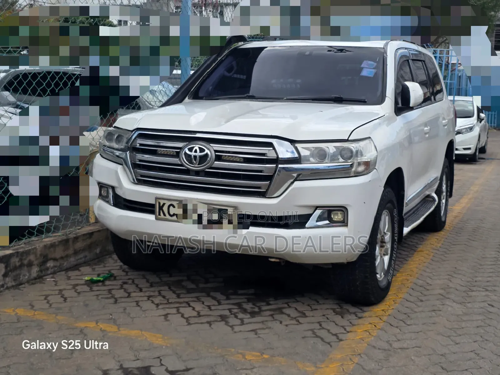 Toyota Land Cruiser 2012 White