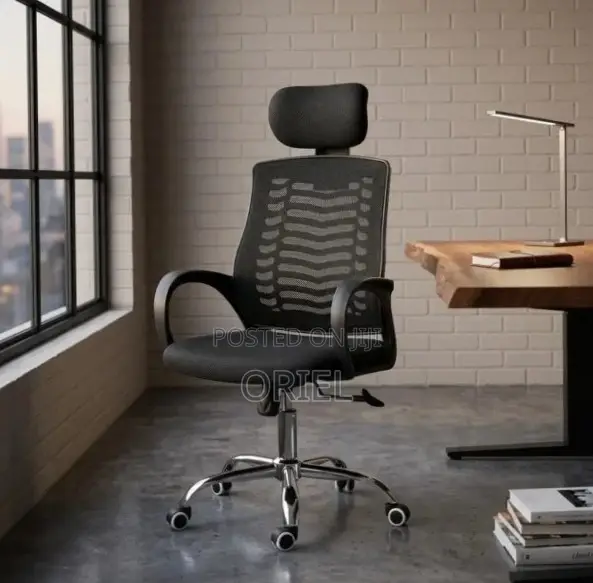 Modern Office Chair : Adjustable Swivel Chair