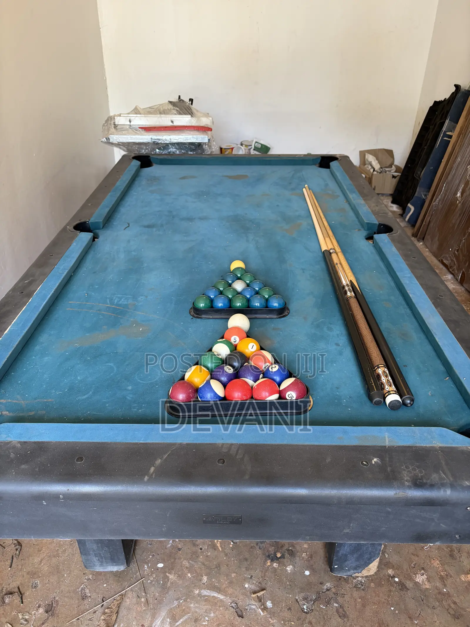 British Size 7 Foot Pool Table