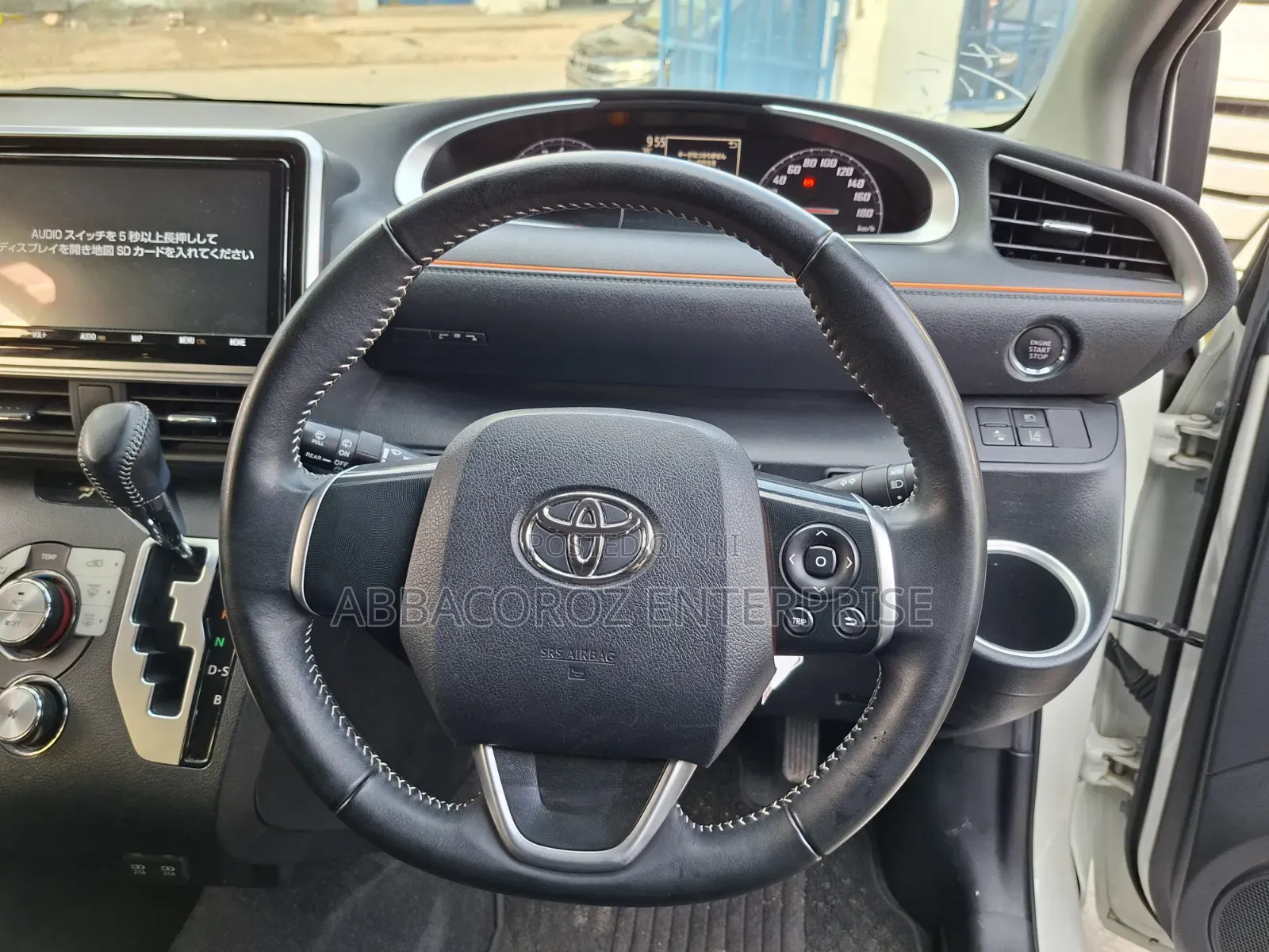 Toyota Sienta 2019 White