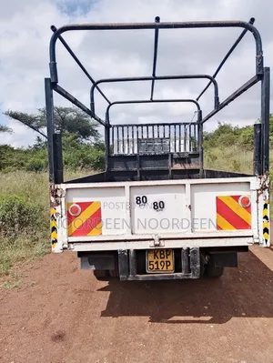 Mitsubishi Canter 2004 White for Sale