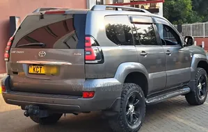Toyota Land Cruiser Prado 3.0 D-4D 5dr 2008 Gray