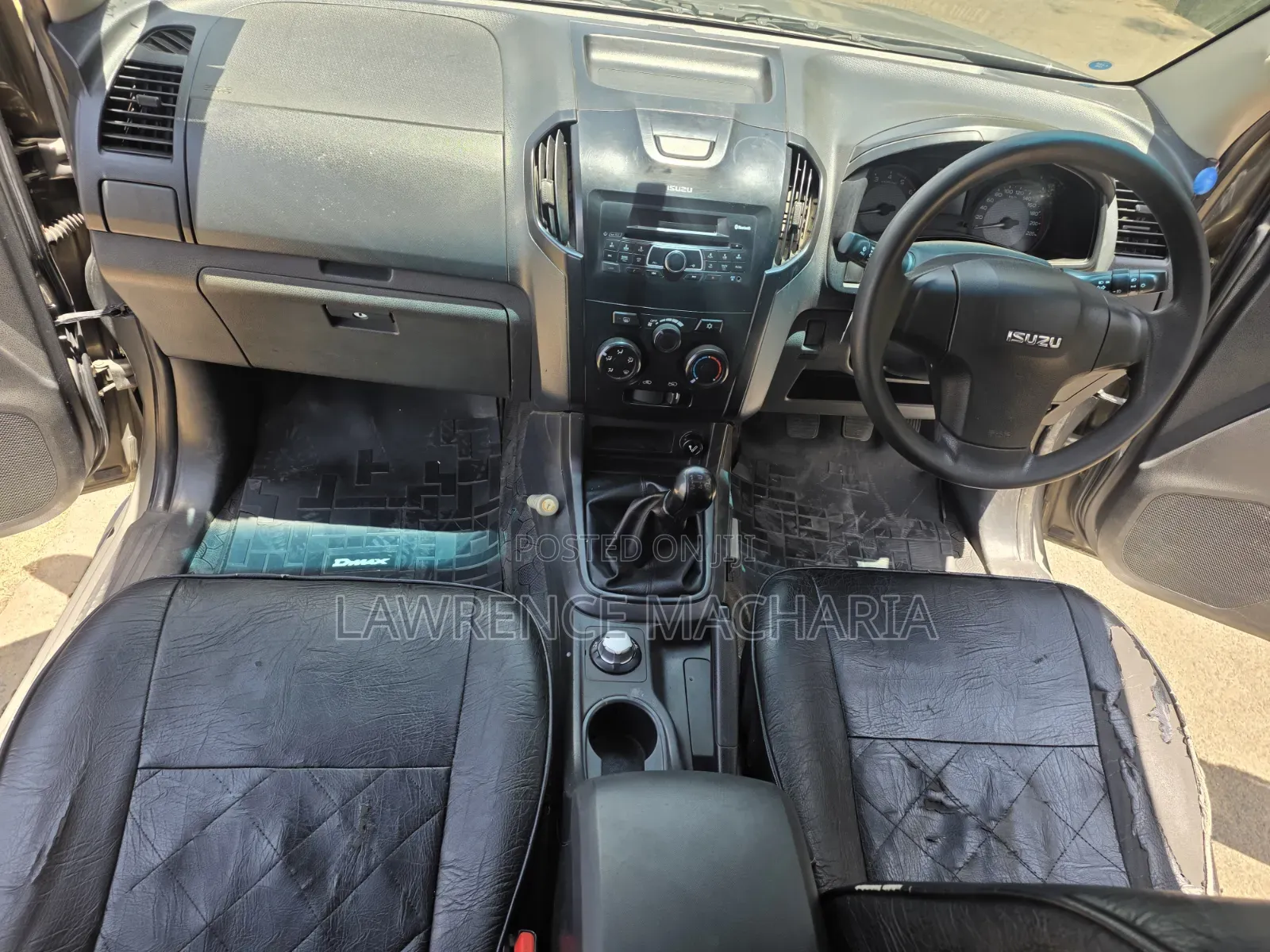 Isuzu D-MAX 2022 Gold