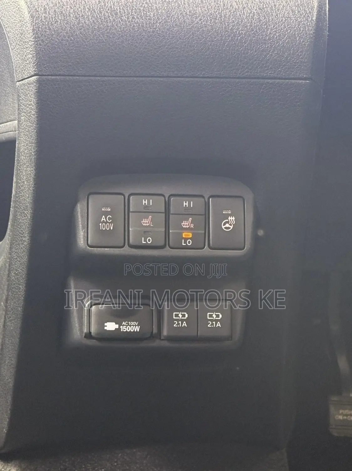 Toyota Sienta 1.5 Hybrid FWD 2019 White