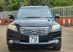 Toyota Vanguard 2013 Black