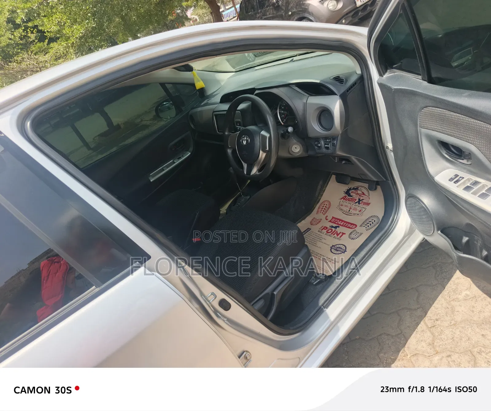 Toyota Vitz 2016 Silver
