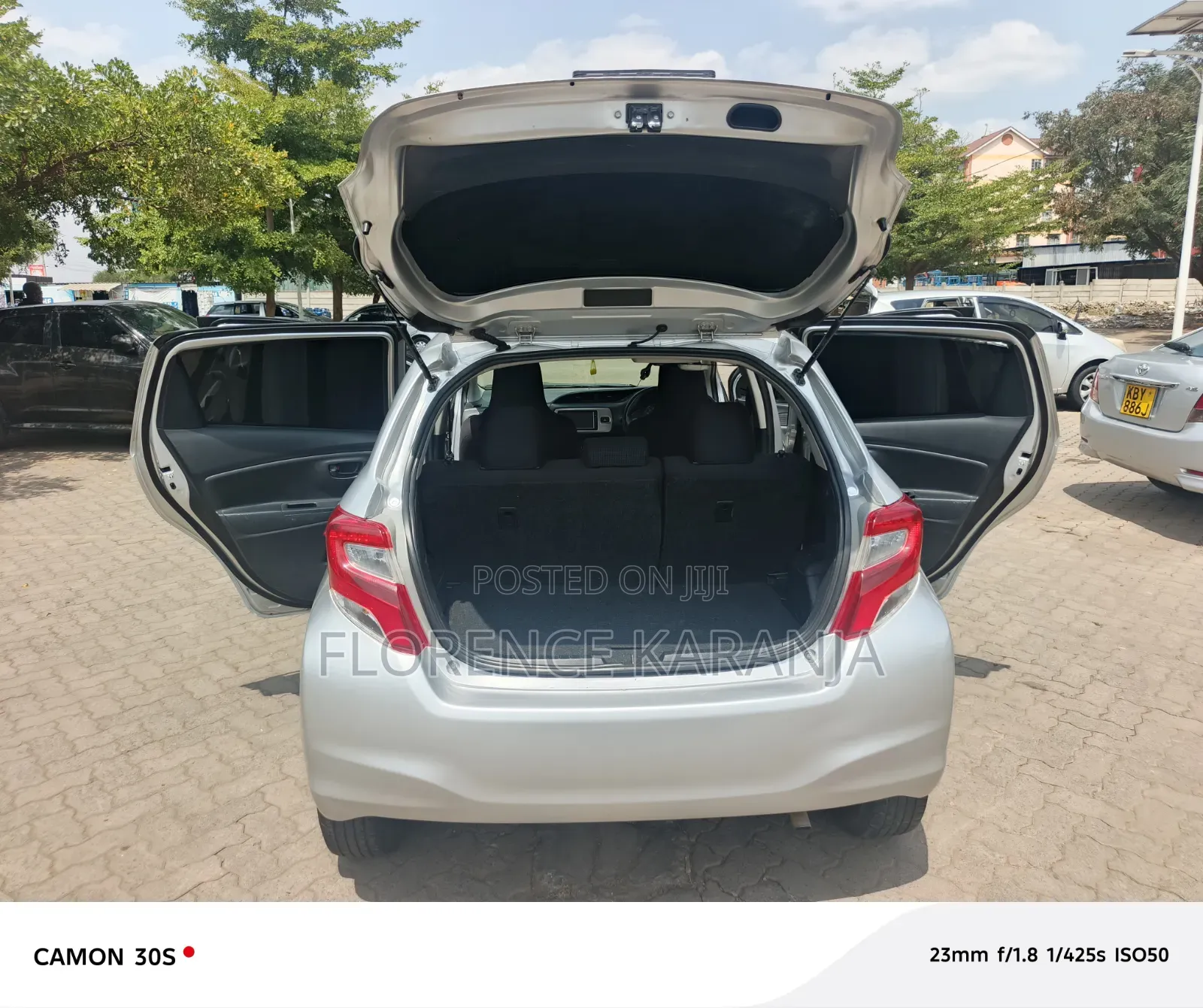 Toyota Vitz 2016 Silver