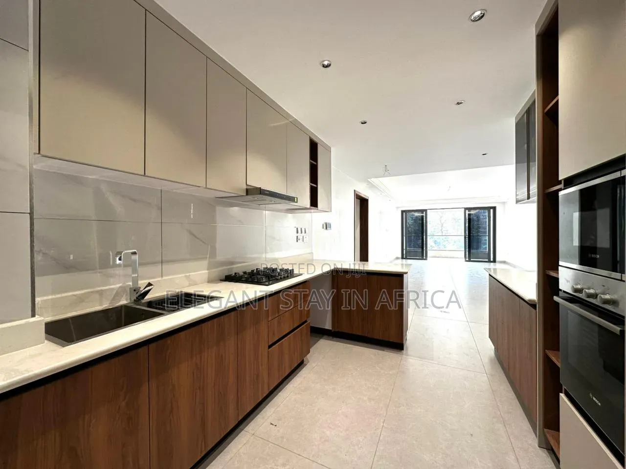 3bdrm Apartment in Westlands, Raphta Road Area for rent