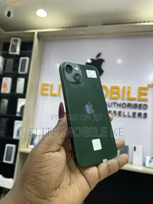Apple iPhone 13 128 GB Green