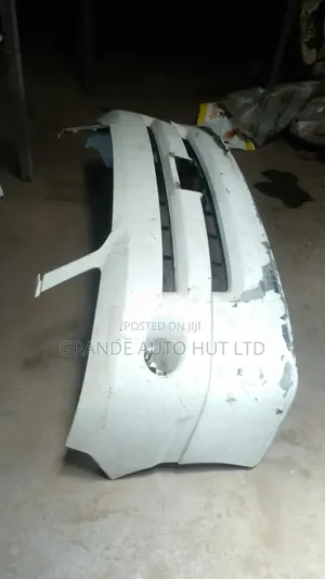 Voxy Zr60 Bumper