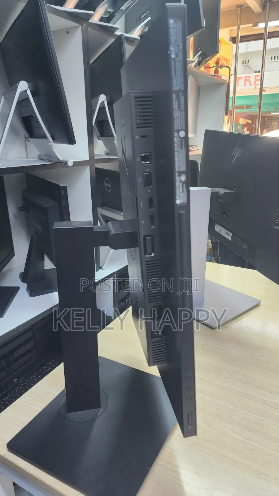 HP Z22n G2 Edge-to-Edge Monitor Available