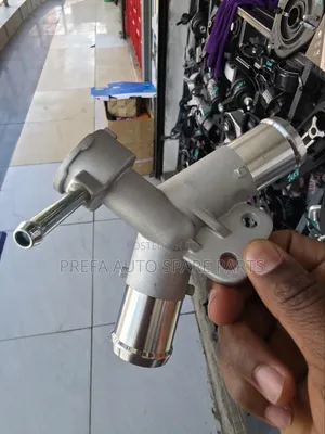 Radiator Neck Ractise Vitz