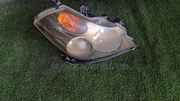 Honda Stream Headlights - main view