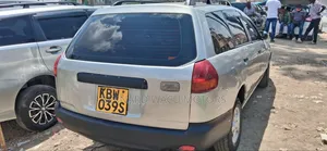 Nissan Advan 2005 Silver