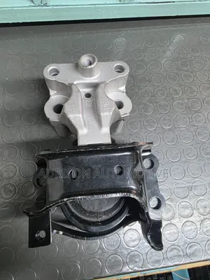 Engine Mounting Front Right Hand Nissan Note/March HR12/HR15