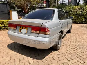 Nissan Sunny 2006 Silver