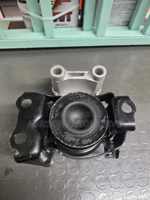Engine Mounting Front Right Hand Nissan Note/March HR12/HR15
