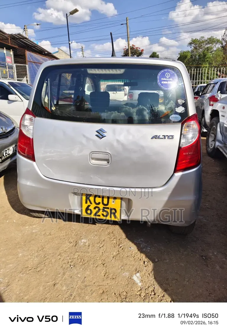 Suzuki Alto 1.0 2012 Silver