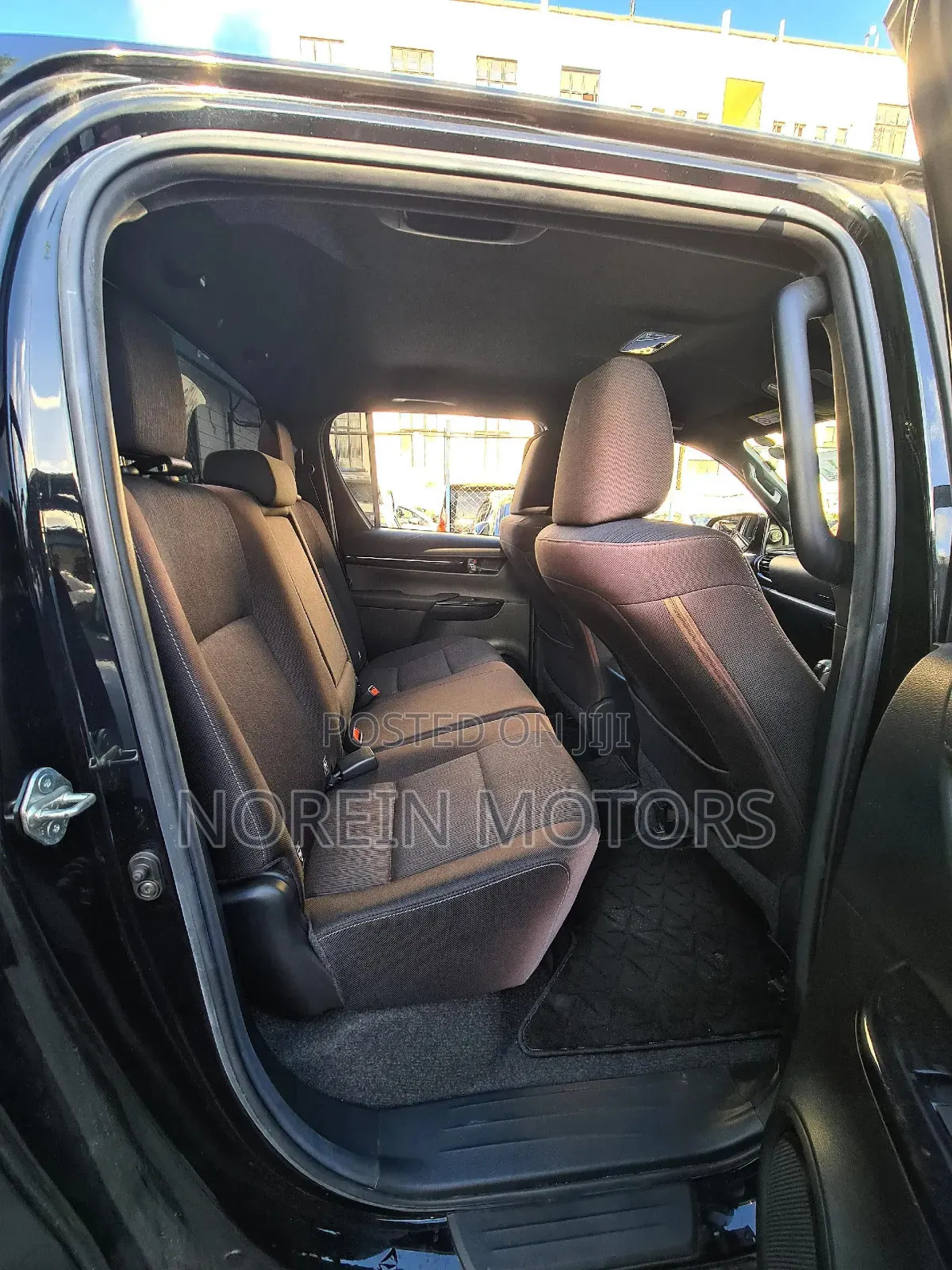 Toyota Hilux 2019 Black