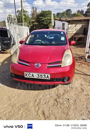 Nissan Note 2009 Red