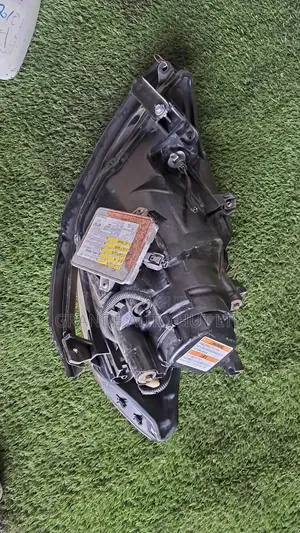 Honda Fit Aria Headlights