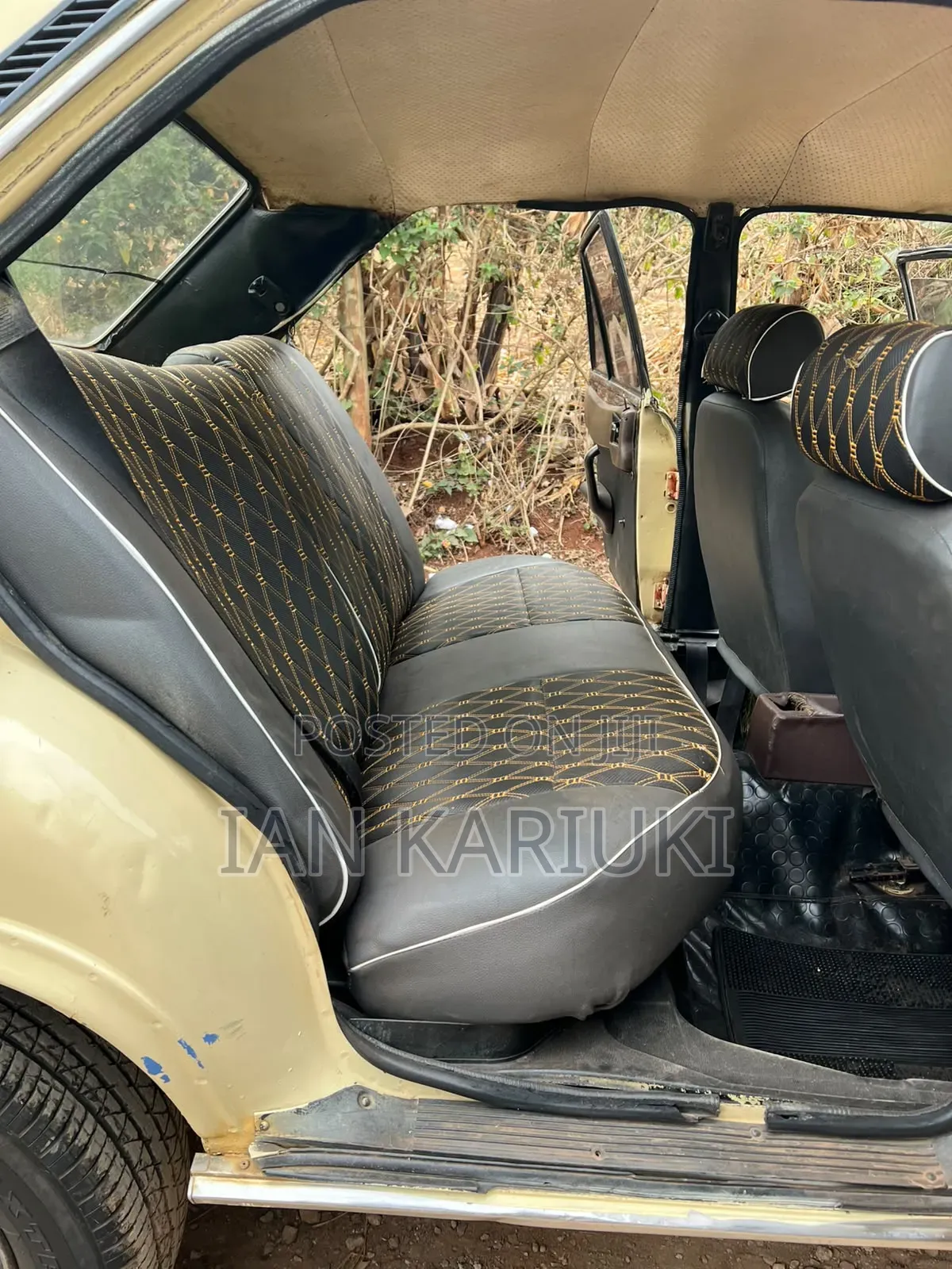 Peugeot 504 1970 Beige
