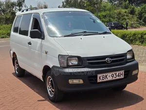 Toyota TownAce 2002 White