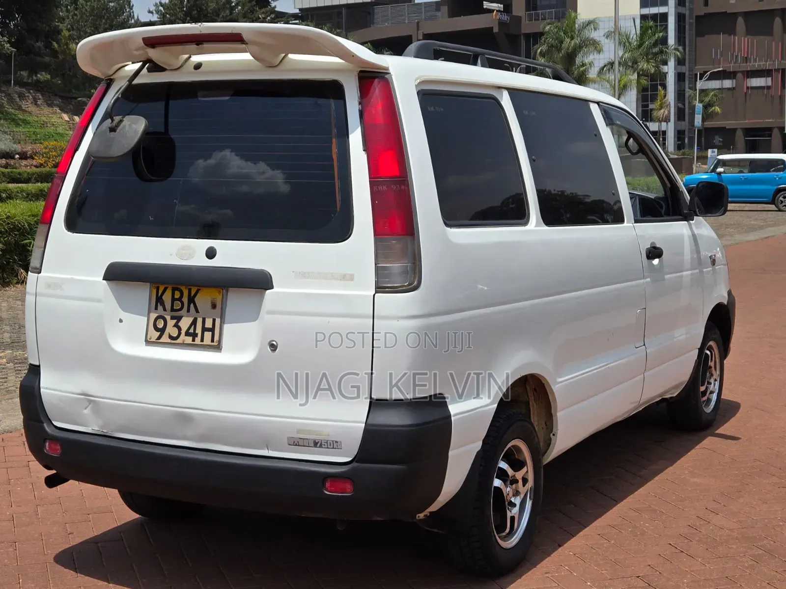 Toyota TownAce 2002 White