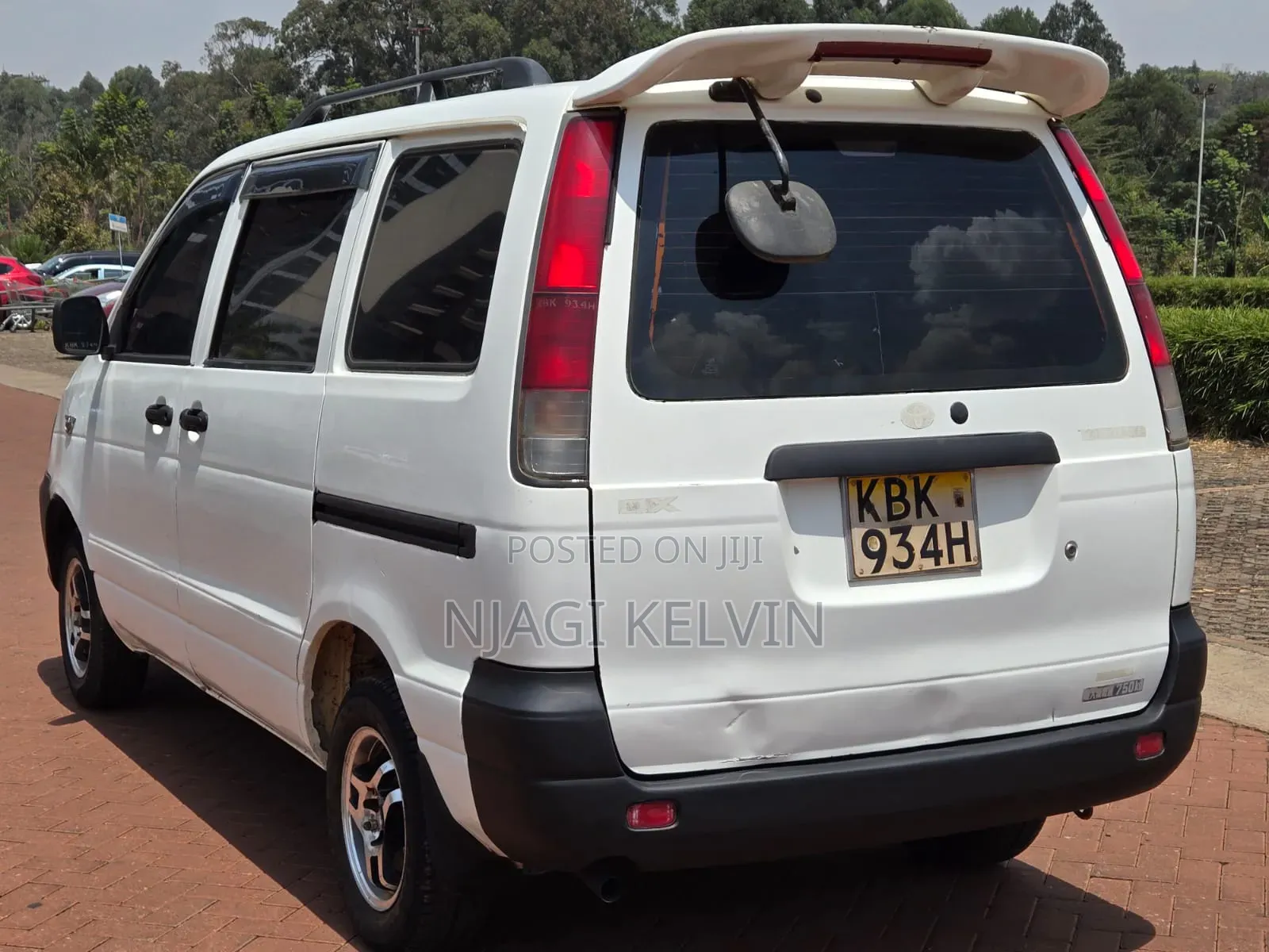 Toyota TownAce 2002 White