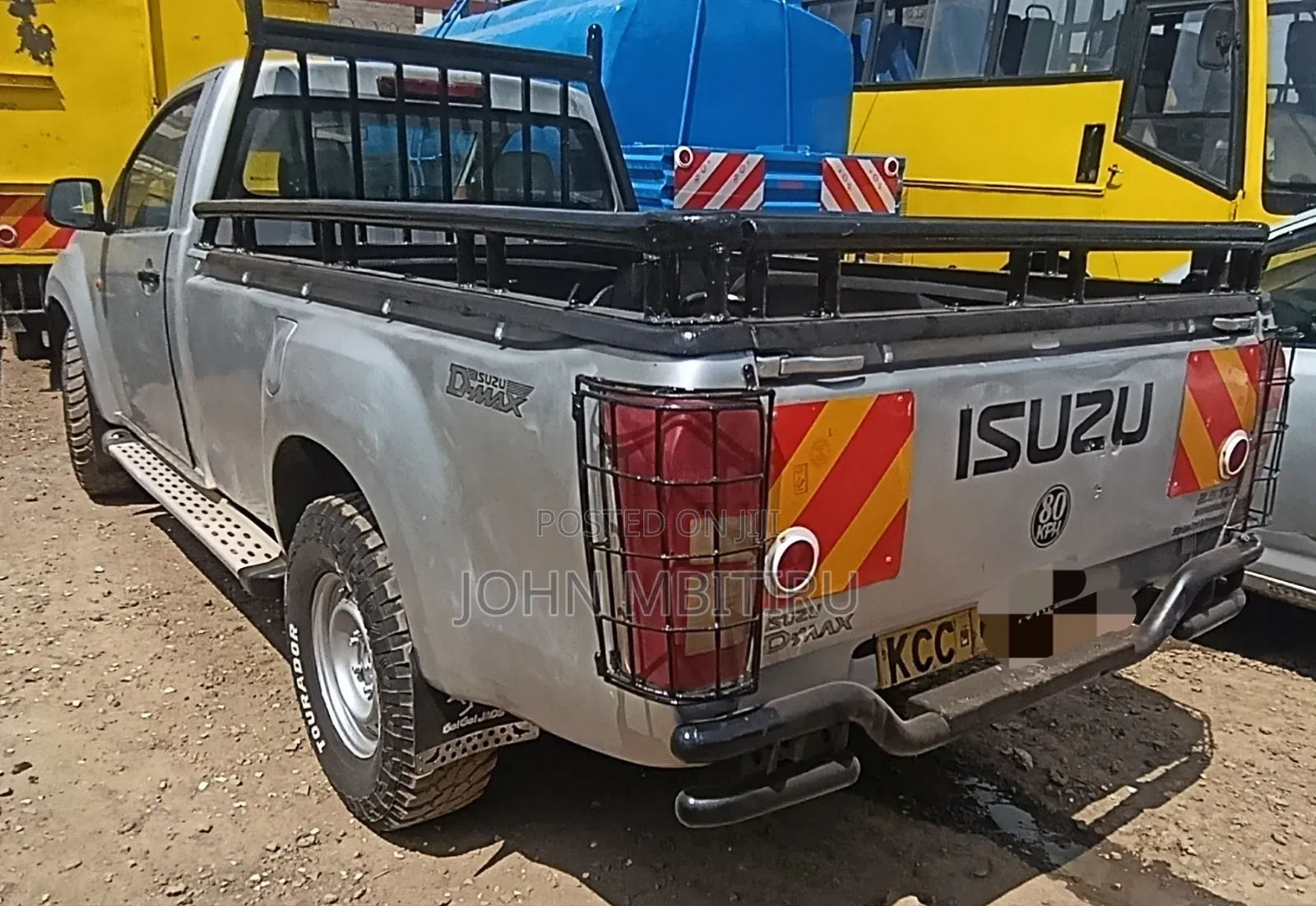 Isuzu D-MAX 2014 Gray