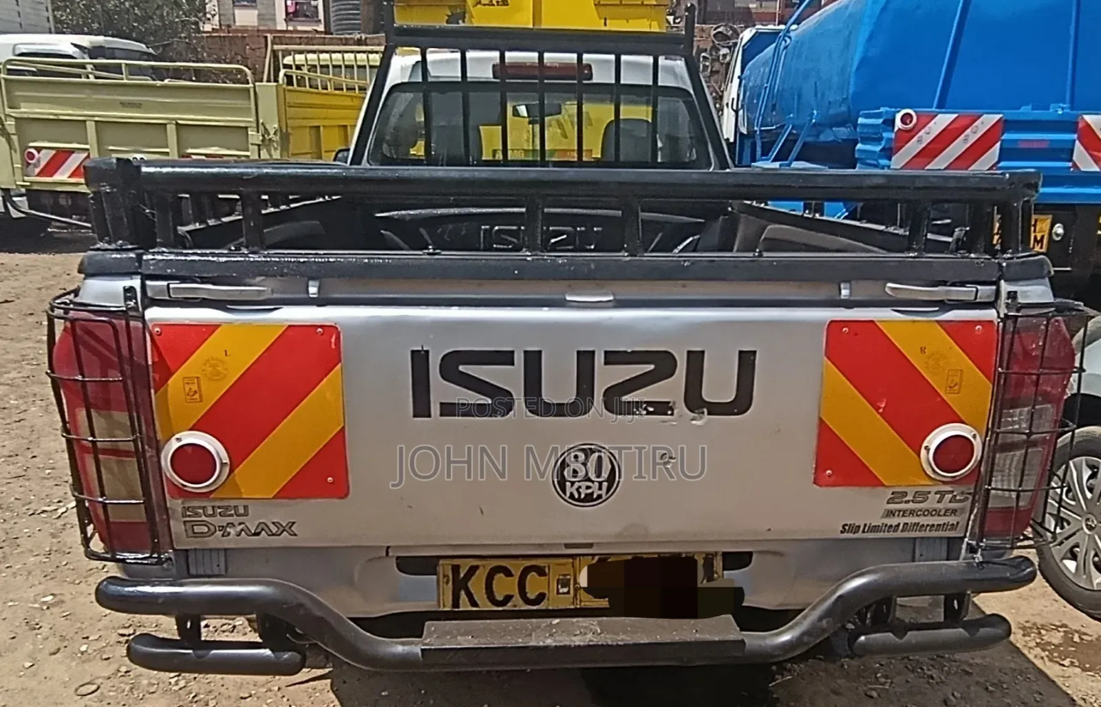 Isuzu D-MAX 2014 Gray