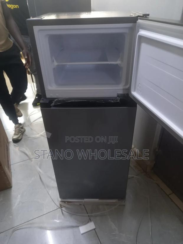 Hisense 121l Double Door Fridge - thumbnail 2