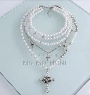 Multi-Layered Pearl Chocker Necklace