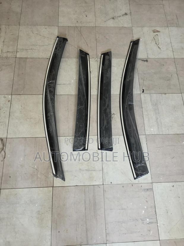 Honda CRV 2007-2012 Original Windbreakers | Window Visors