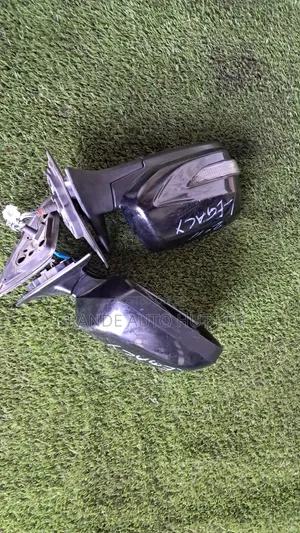 Legacy Br9 Side Mirrors