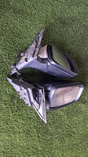 Mercedes W204 Side Mirror