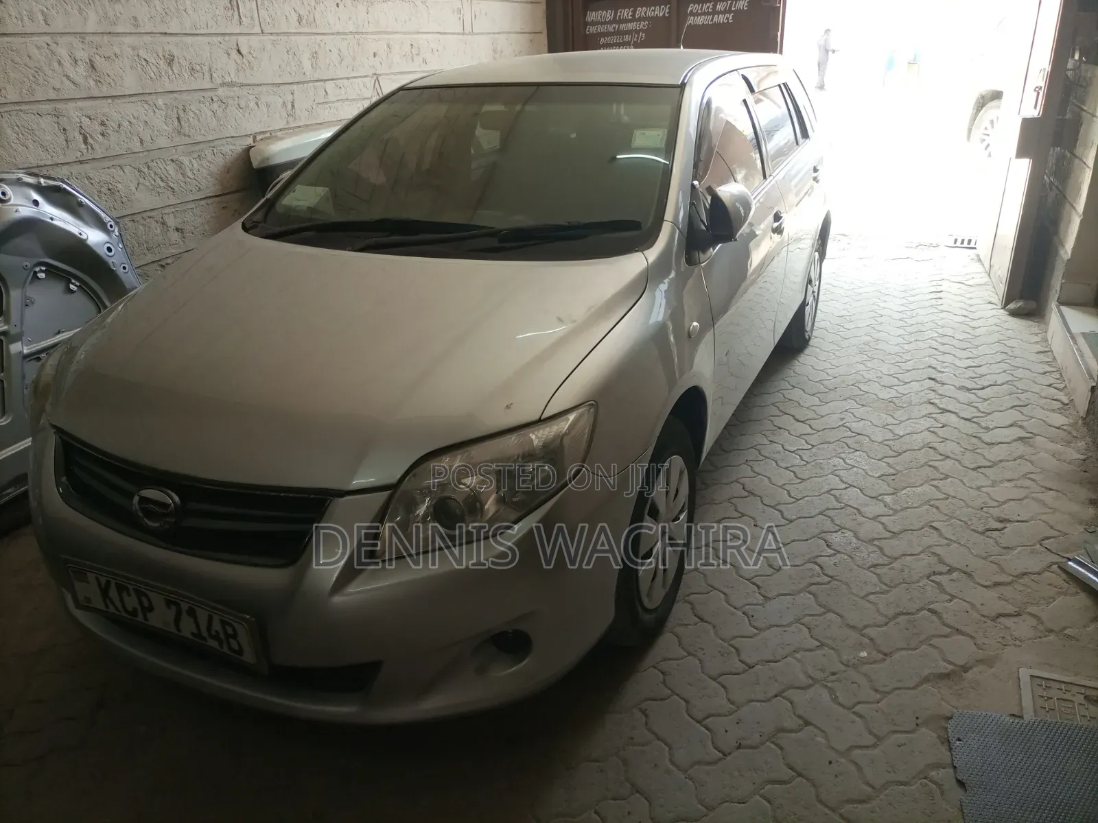 Toyota Corolla Fielder 1.5 Petrol FWD 2010 Silver