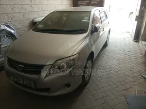 Toyota Corolla Fielder 1.5 Petrol FWD 2010 Silver