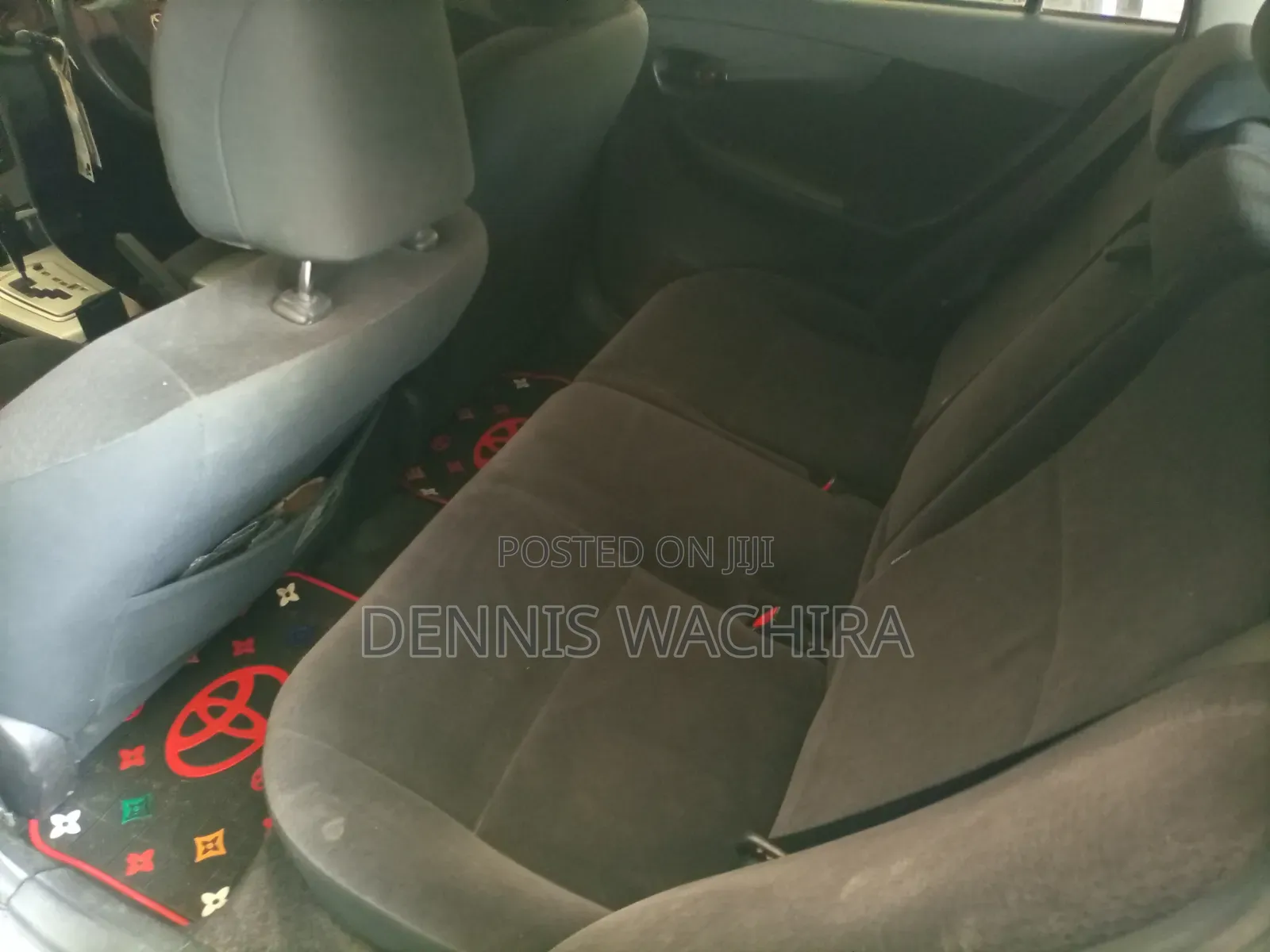 Toyota Corolla Fielder 1.5 Petrol FWD 2010 Silver