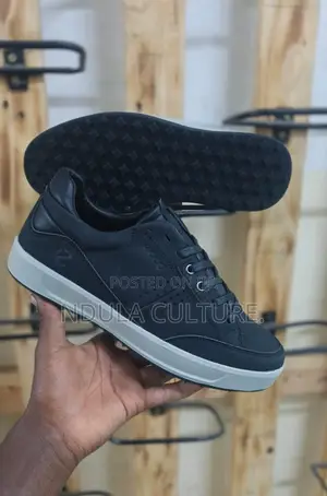 Ecco Low Cut Smart Casuals