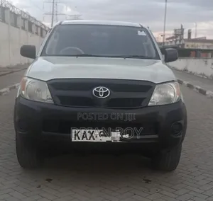 Toyota Hilux 2.5 D-4D SRX 2010 Silver