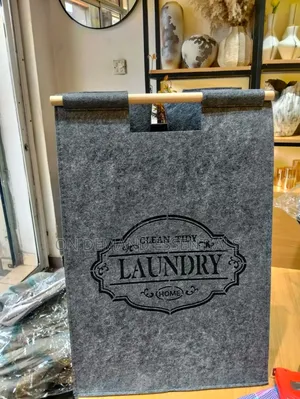 Large Capacity Foldable Laundry Basket With Lid and Handles