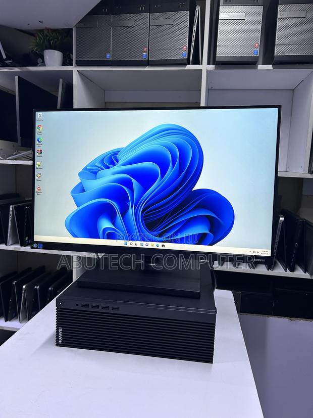Desktop Computer 8GB Intel Core i3 HDD 1T - main view