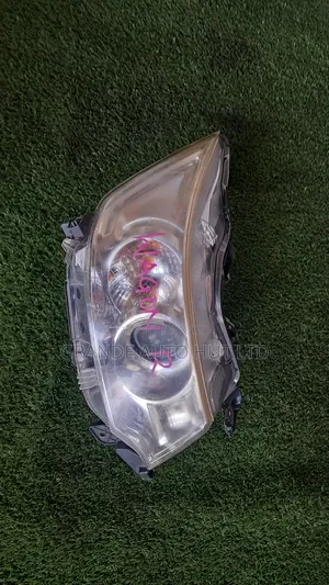 Suzuki WGN R Headlights