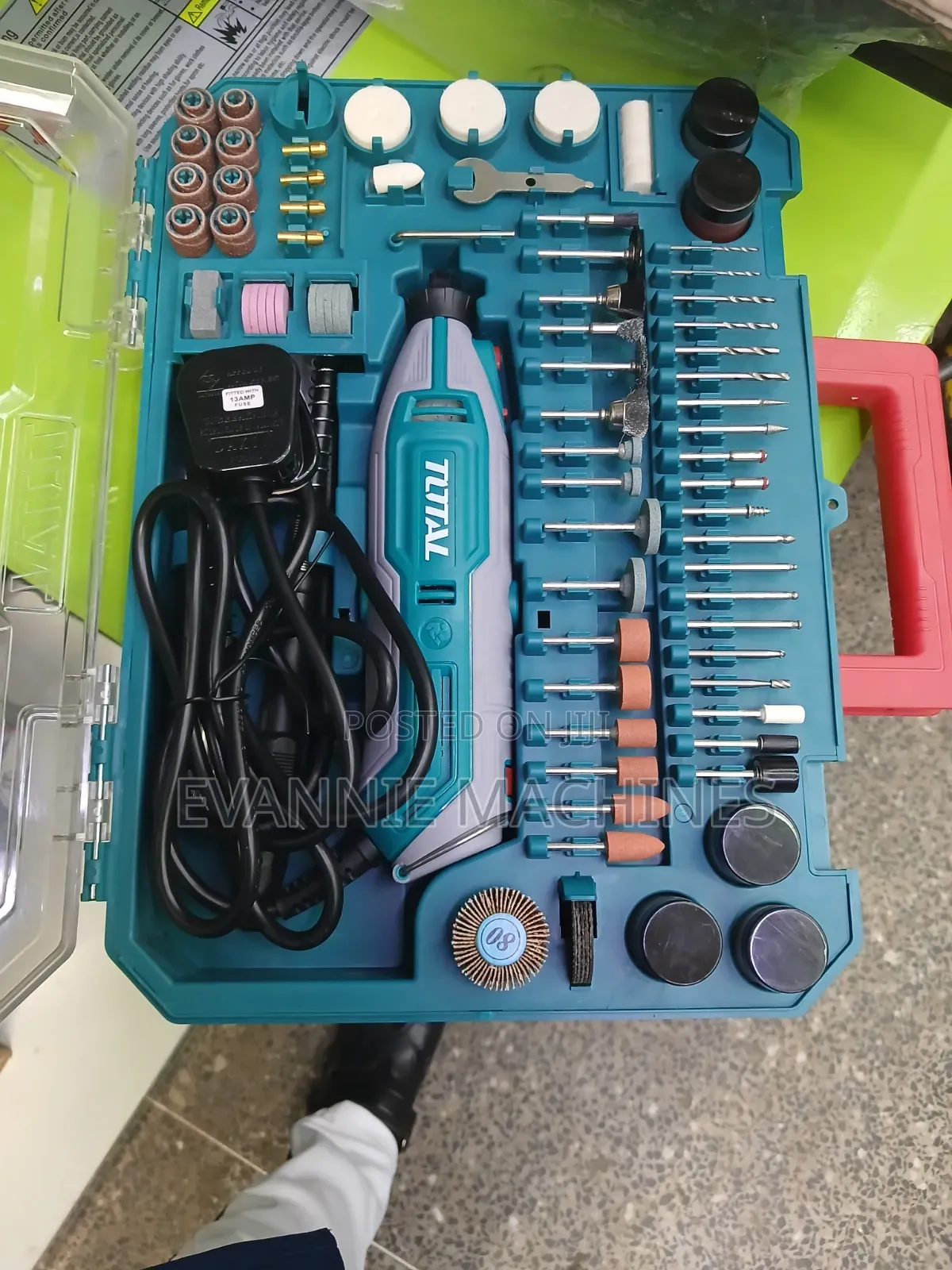 252-Piece 130W Mini Grinder Kit