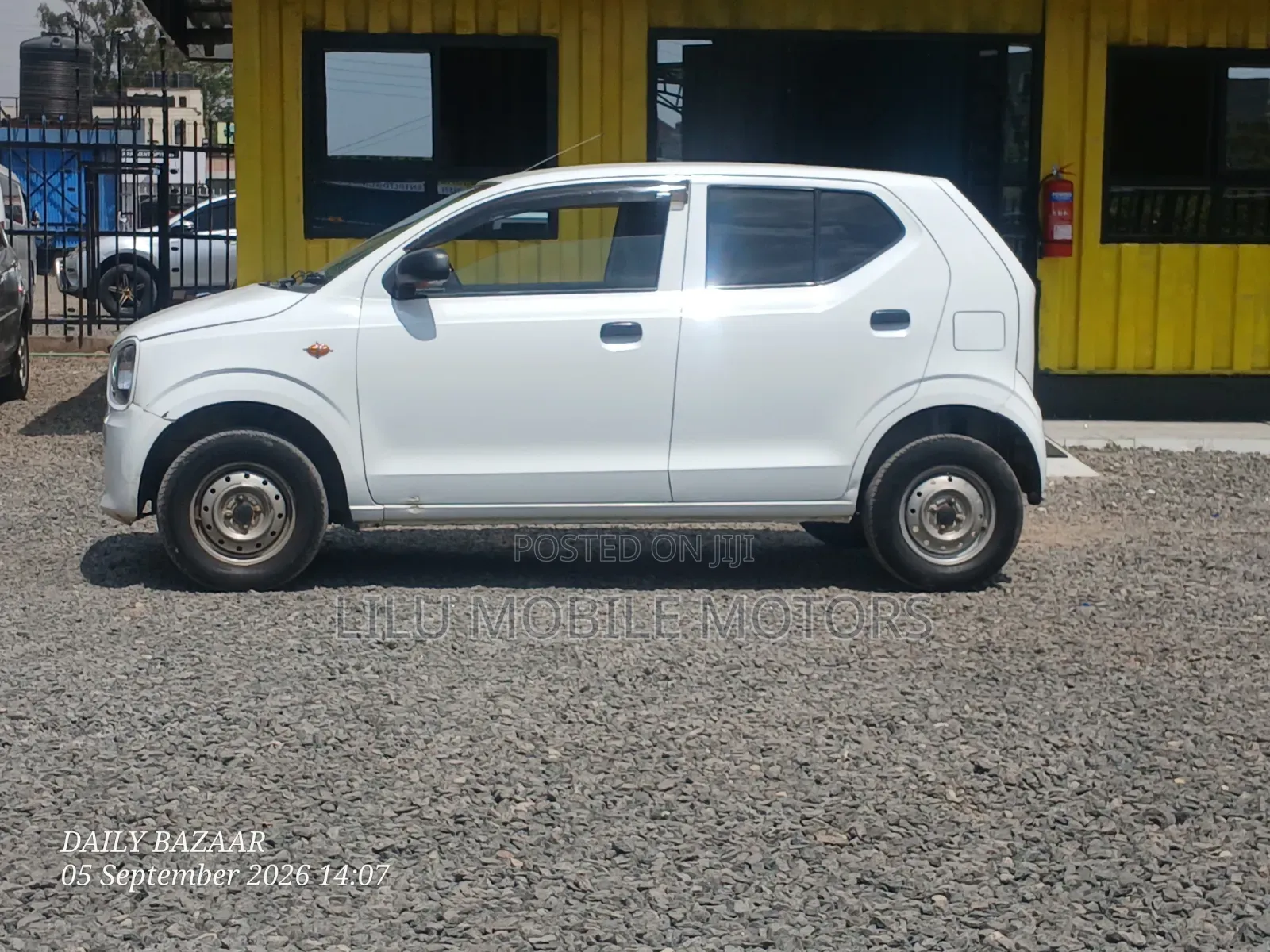 Suzuki Alto 2017 White