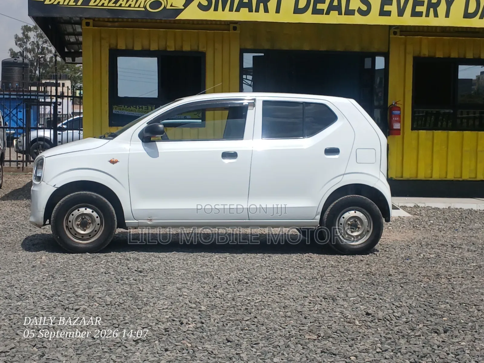 Suzuki Alto 2017 White