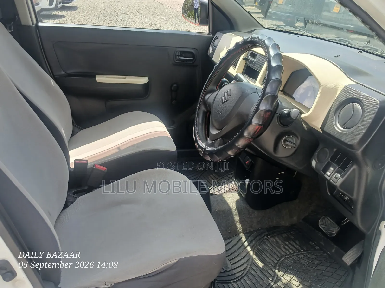Suzuki Alto 2017 White