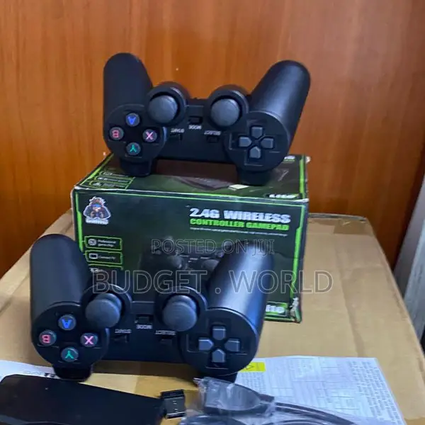 Joystick 2.4G Wireless M8 Game Stick HDMI Ultra HD Video Output